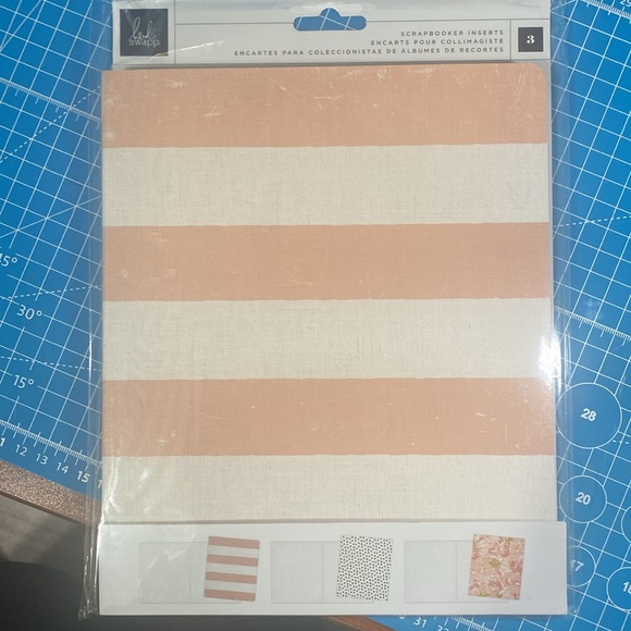 Heidi Swapp® Storyline Chapters The Scrapbooker Insert Book Set - Picture 3 of 4